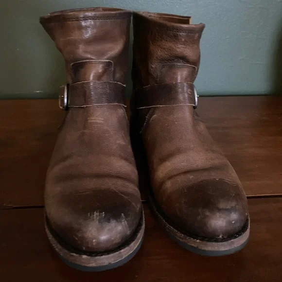 Frye- Veronica bootie rich brown leather buckle detail women’s size 9 - Picture 13 of 16